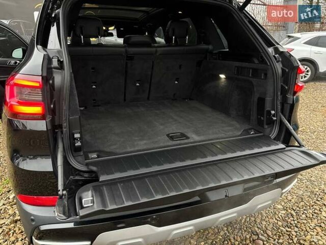 Черный БМВ Х5, объемом двигателя 3 л и пробегом 175 тыс. км за 41500 $, фото 79 на Automoto.ua