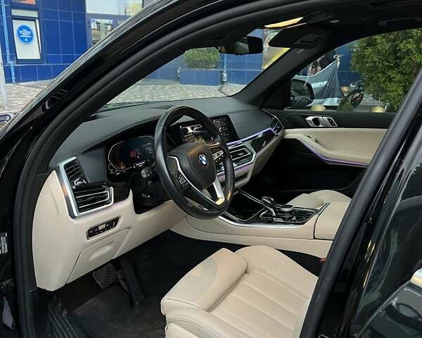 Черный БМВ Х5, объемом двигателя 3 л и пробегом 104 тыс. км за 40500 $, фото 11 на Automoto.ua