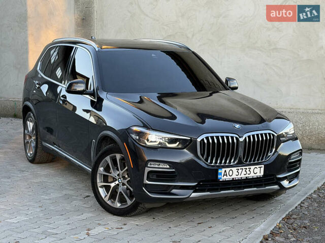 Черный БМВ Х5, объемом двигателя 3 л и пробегом 155 тыс. км за 40000 $, фото 3 на Automoto.ua
