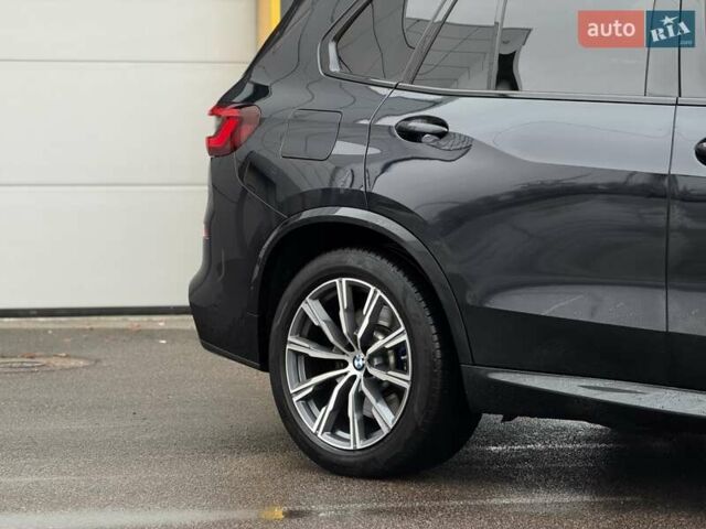 Черный БМВ Х5, объемом двигателя 2.99 л и пробегом 90 тыс. км за 69999 $, фото 5 на Automoto.ua