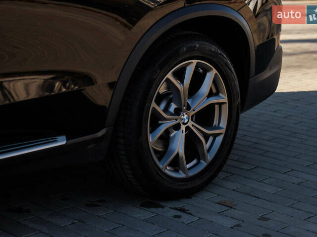 Чорний БМВ Х5, об'ємом двигуна 3 л та пробігом 183 тис. км за 58800 $, фото 18 на Automoto.ua