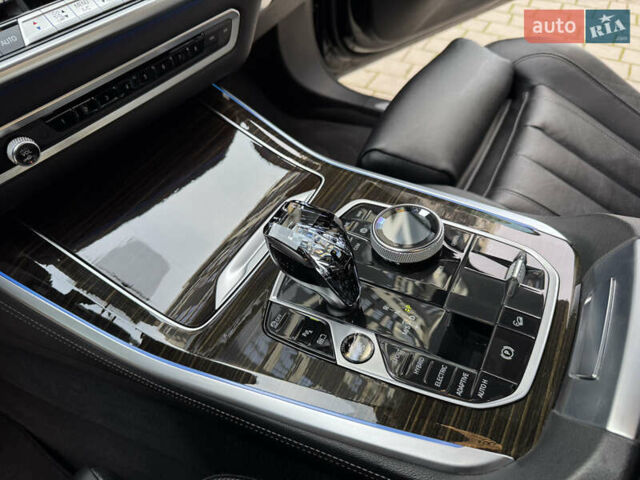 Черный БМВ Х5, объемом двигателя 3 л и пробегом 60 тыс. км за 61900 $, фото 33 на Automoto.ua