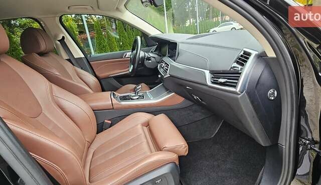 Черный БМВ Х5, объемом двигателя 2 л и пробегом 74 тыс. км за 53000 $, фото 21 на Automoto.ua