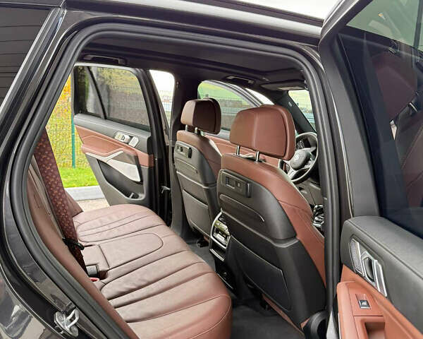 Черный БМВ Х5, объемом двигателя 4.39 л и пробегом 112 тыс. км за 56900 $, фото 22 на Automoto.ua