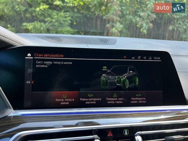 Черный БМВ Х5, объемом двигателя 3 л и пробегом 39 тыс. км за 56990 $, фото 27 на Automoto.ua