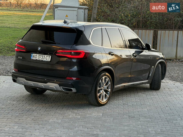 Черный БМВ Х5, объемом двигателя 3 л и пробегом 155 тыс. км за 40000 $, фото 4 на Automoto.ua