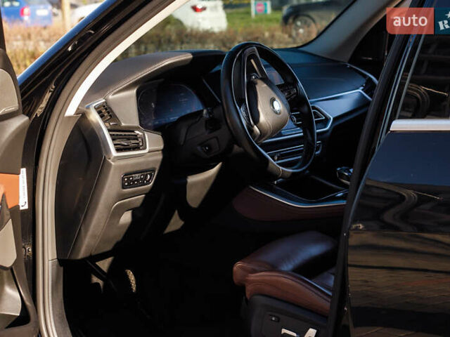 Чорний БМВ Х5, об'ємом двигуна 3 л та пробігом 183 тис. км за 58800 $, фото 20 на Automoto.ua