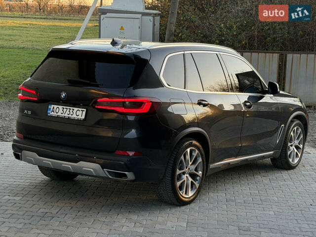 Черный БМВ Х5, объемом двигателя 3 л и пробегом 155 тыс. км за 40000 $, фото 5 на Automoto.ua