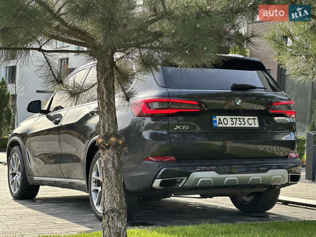 Черный БМВ Х5, объемом двигателя 3 л и пробегом 155 тыс. км за 38990 $, фото 5 на Automoto.ua