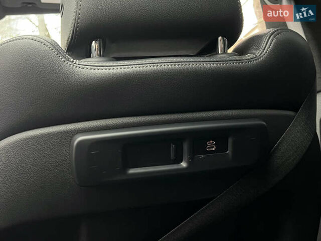 Чорний БМВ Х5, об'ємом двигуна 3 л та пробігом 117 тис. км за 45000 $, фото 62 на Automoto.ua