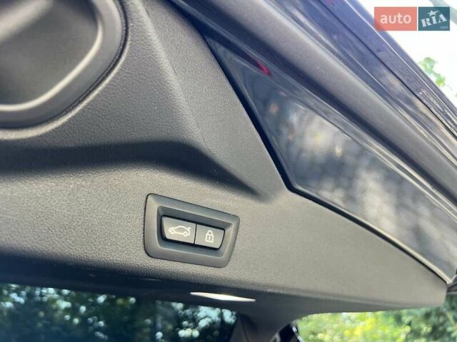 Черный БМВ Х5, объемом двигателя 3 л и пробегом 39 тыс. км за 56990 $, фото 41 на Automoto.ua