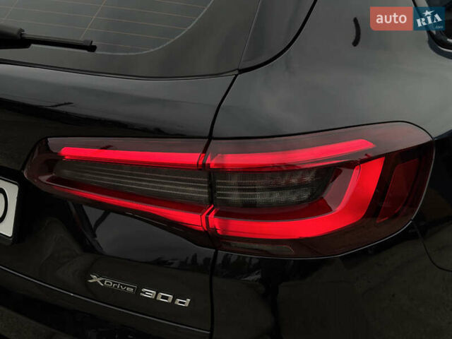 Черный БМВ Х5, объемом двигателя 3 л и пробегом 127 тыс. км за 59500 $, фото 85 на Automoto.ua