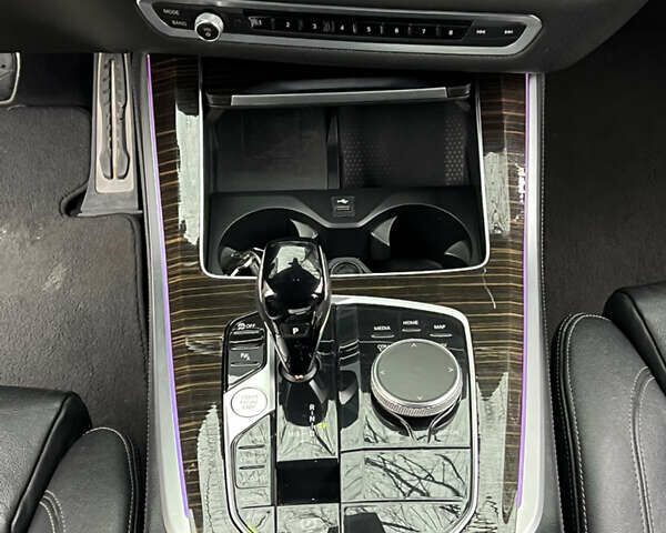 Чорний БМВ Х5, об'ємом двигуна 3 л та пробігом 117 тис. км за 45000 $, фото 35 на Automoto.ua