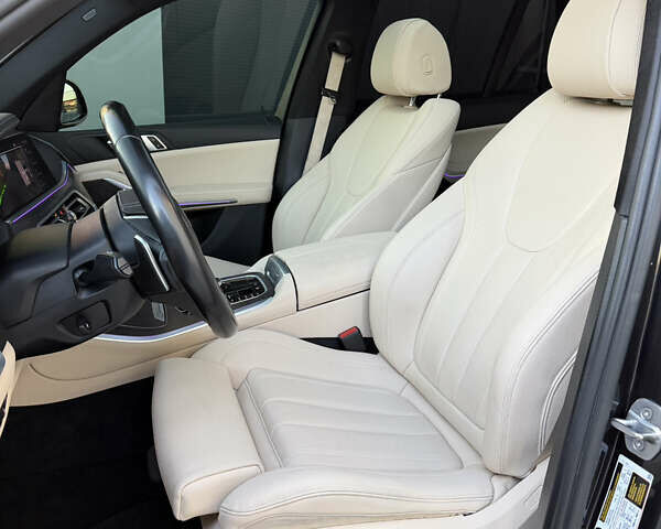 Черный БМВ Х5, объемом двигателя 3 л и пробегом 155 тыс. км за 40000 $, фото 8 на Automoto.ua