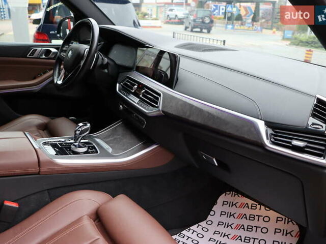 Черный БМВ Х5, объемом двигателя 3 л и пробегом 83 тыс. км за 65900 $, фото 45 на Automoto.ua