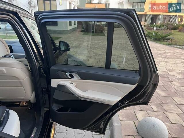 Черный БМВ Х5, объемом двигателя 3 л и пробегом 58 тыс. км за 64500 $, фото 22 на Automoto.ua