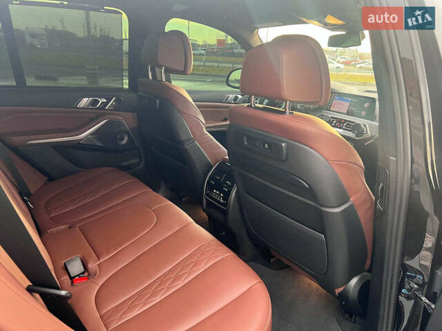 Черный БМВ Х5, объемом двигателя 4.4 л и пробегом 139 тыс. км за 54990 $, фото 39 на Automoto.ua