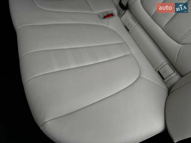 Черный БМВ Х5, объемом двигателя 3 л и пробегом 127 тыс. км за 59500 $, фото 82 на Automoto.ua