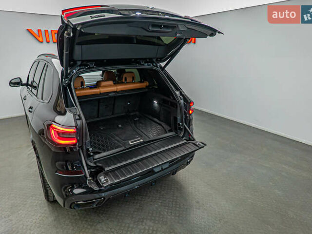 Чорний БМВ Х5, об'ємом двигуна 2 л та пробігом 60 тис. км за 59754 $, фото 6 на Automoto.ua