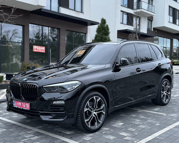 Чорний БМВ Х5, об'ємом двигуна 3 л та пробігом 147 тис. км за 41500 $, фото 4 на Automoto.ua