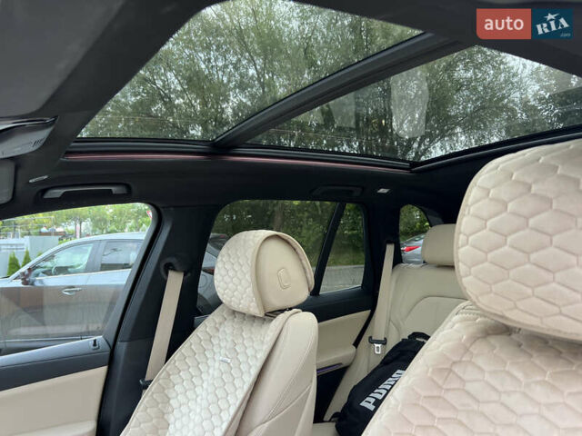 Чорний БМВ Х5, об'ємом двигуна 3 л та пробігом 141 тис. км за 41700 $, фото 22 на Automoto.ua
