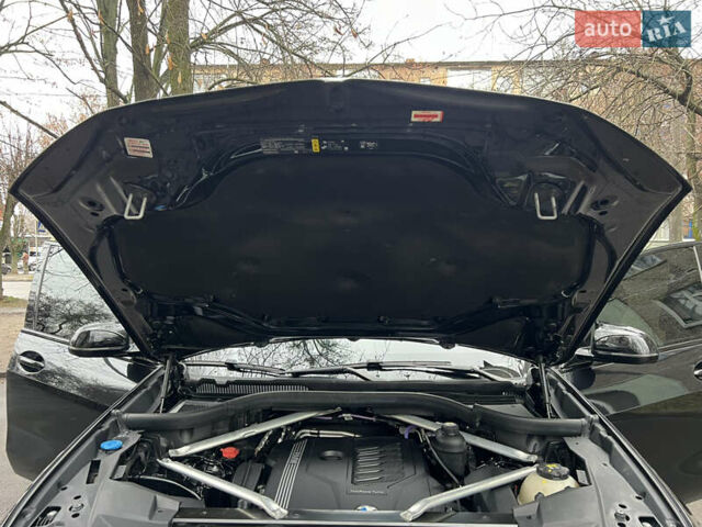 Чорний БМВ Х5, об'ємом двигуна 3 л та пробігом 117 тис. км за 45000 $, фото 60 на Automoto.ua