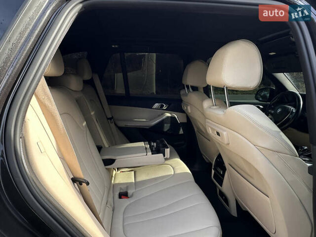 Черный БМВ Х5, объемом двигателя 3 л и пробегом 155 тыс. км за 38990 $, фото 12 на Automoto.ua