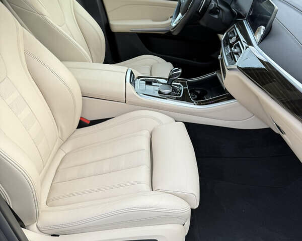 Черный БМВ Х5, объемом двигателя 3 л и пробегом 48 тыс. км за 59000 $, фото 68 на Automoto.ua