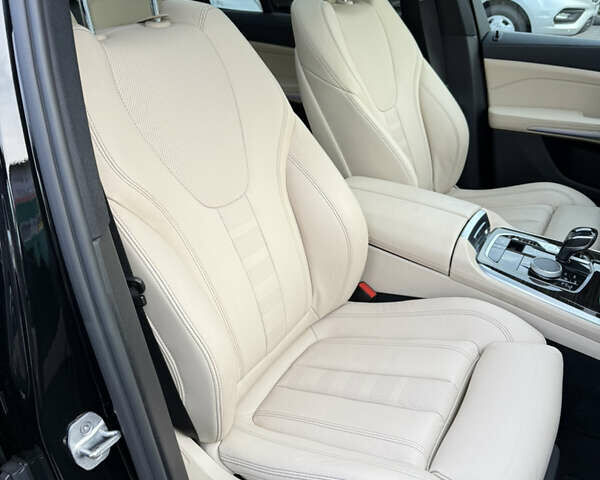 Черный БМВ Х5, объемом двигателя 3 л и пробегом 48 тыс. км за 59000 $, фото 69 на Automoto.ua