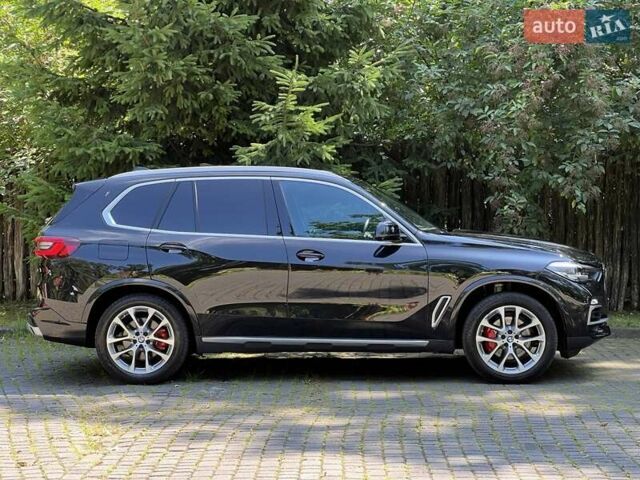 Черный БМВ Х5, объемом двигателя 3 л и пробегом 39 тыс. км за 56990 $, фото 3 на Automoto.ua