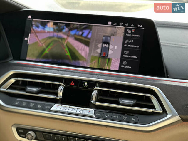 Черный БМВ Х5, объемом двигателя 3 л и пробегом 155 тыс. км за 38990 $, фото 14 на Automoto.ua