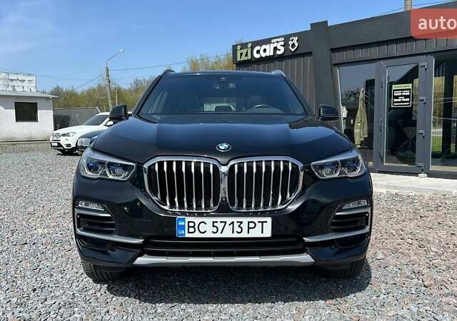Черный БМВ Х5, объемом двигателя 3 л и пробегом 28 тыс. км за 65000 $, фото 1 на Automoto.ua