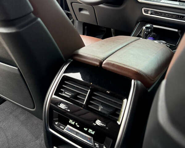 Черный БМВ Х5, объемом двигателя 4.39 л и пробегом 112 тыс. км за 56900 $, фото 17 на Automoto.ua