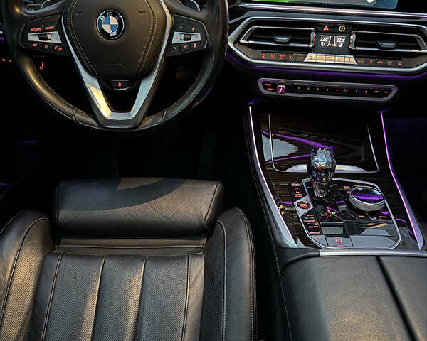 Чорний БМВ Х5, об'ємом двигуна 3 л та пробігом 147 тис. км за 41500 $, фото 26 на Automoto.ua