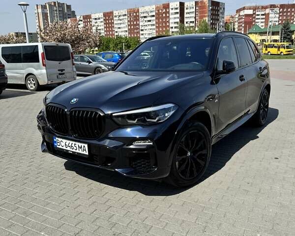 Черный БМВ Х5, объемом двигателя 3 л и пробегом 48 тыс. км за 58900 $, фото 1 на Automoto.ua