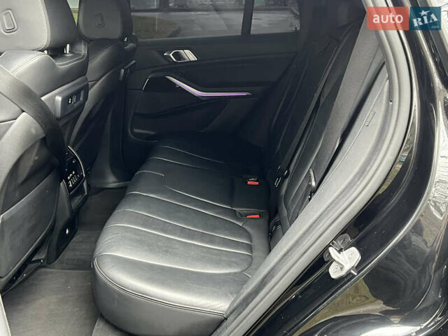 Чорний БМВ Х5, об'ємом двигуна 3 л та пробігом 117 тис. км за 45000 $, фото 25 на Automoto.ua