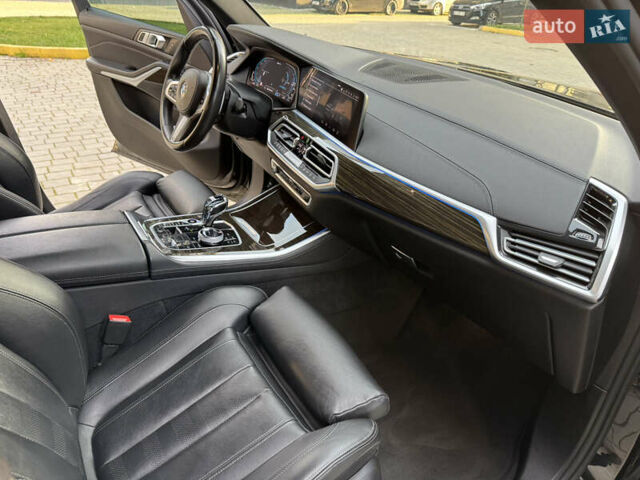 Черный БМВ Х5, объемом двигателя 3 л и пробегом 60 тыс. км за 61900 $, фото 39 на Automoto.ua