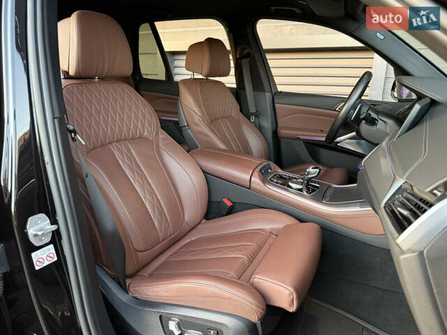 Черный БМВ Х5, объемом двигателя 2.99 л и пробегом 141 тыс. км за 61900 $, фото 12 на Automoto.ua