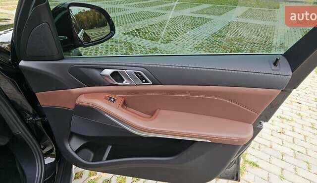 Черный БМВ Х5, объемом двигателя 2 л и пробегом 74 тыс. км за 53000 $, фото 20 на Automoto.ua