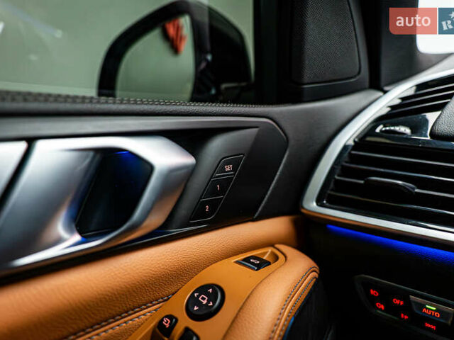 Чорний БМВ Х5, об'ємом двигуна 2 л та пробігом 60 тис. км за 59754 $, фото 13 на Automoto.ua