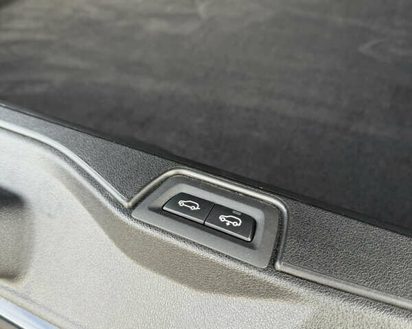 Чорний БМВ Х5, об'ємом двигуна 2.99 л та пробігом 79 тис. км за 68300 $, фото 47 на Automoto.ua