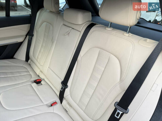 Черный БМВ Х5, объемом двигателя 3 л и пробегом 48 тыс. км за 59000 $, фото 51 на Automoto.ua