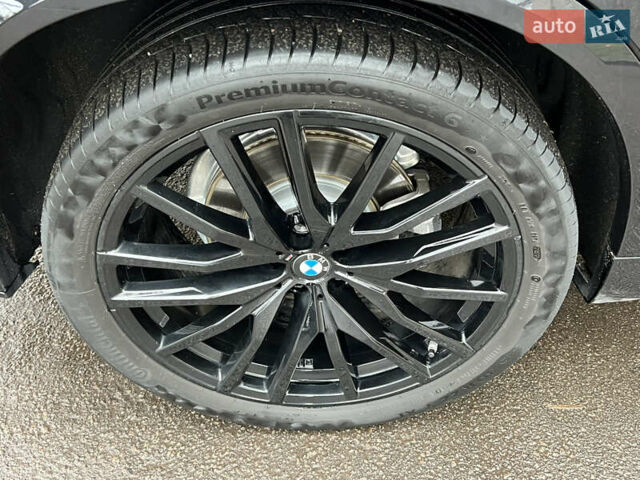 Чорний БМВ Х5, об'ємом двигуна 3 л та пробігом 117 тис. км за 45000 $, фото 65 на Automoto.ua