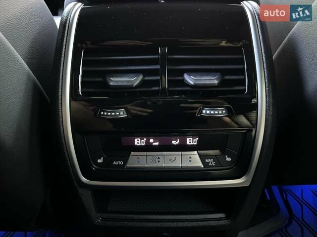 Черный БМВ Х5, объемом двигателя 3 л и пробегом 39 тыс. км за 56990 $, фото 33 на Automoto.ua