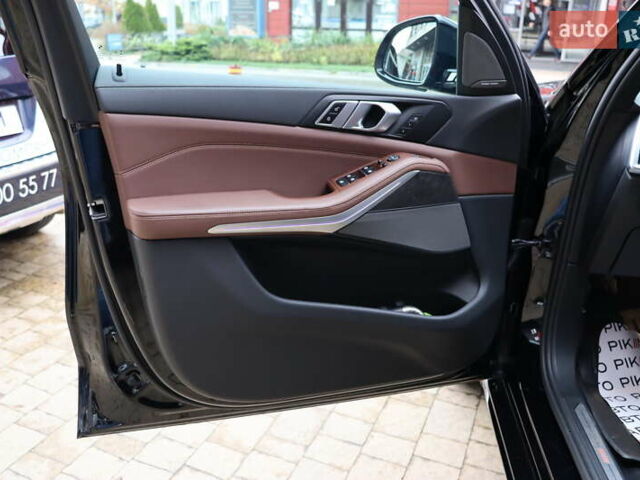 Черный БМВ Х5, объемом двигателя 3 л и пробегом 83 тыс. км за 65900 $, фото 11 на Automoto.ua