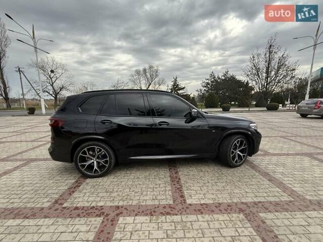 Черный БМВ Х5, объемом двигателя 2.99 л и пробегом 95 тыс. км за 69000 $, фото 1 на Automoto.ua