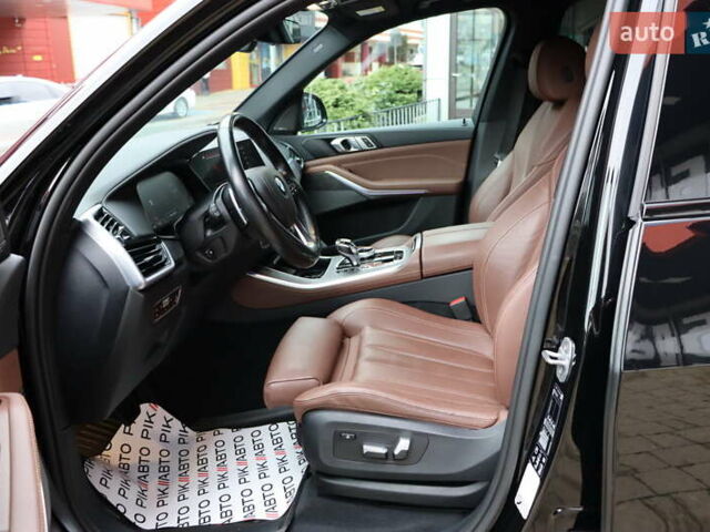 Черный БМВ Х5, объемом двигателя 3 л и пробегом 83 тыс. км за 65900 $, фото 16 на Automoto.ua