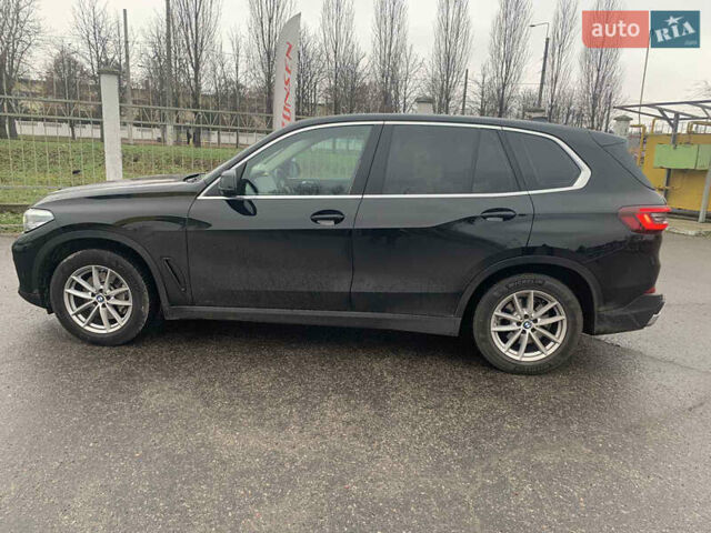 Чорний БМВ Х5, об'ємом двигуна 2 л та пробігом 226 тис. км за 43333 $, фото 3 на Automoto.ua