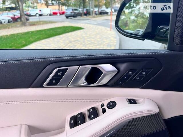 Чорний БМВ Х5, об'ємом двигуна 3 л та пробігом 29 тис. км за 62900 $, фото 13 на Automoto.ua