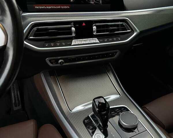 БМВ Х5 2021 у Києві на Automoto.ua Чорний БМВ Х5, об'ємом двигуна 2 л та пробігом 88 тис. км за 55999 $, фото 19 на Automoto.ua